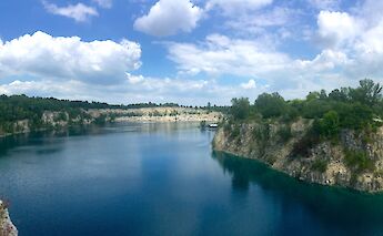 Zakrzowek Lake and Twardowski Cliffs, Skałki Twardowskiego, Krakow, Poland. Flickr: Sergei Gussev