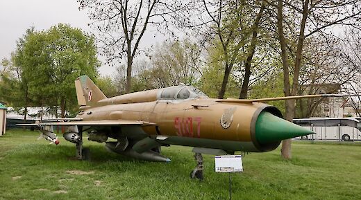 Aviation Museum, Krakow, Poland. Lucas Vieira@Unsplash