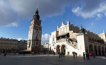 Historic Krakow Cloth Hall Sukiennice in the Main Market Square, Krakow, Poland. Flickr: puffin11k