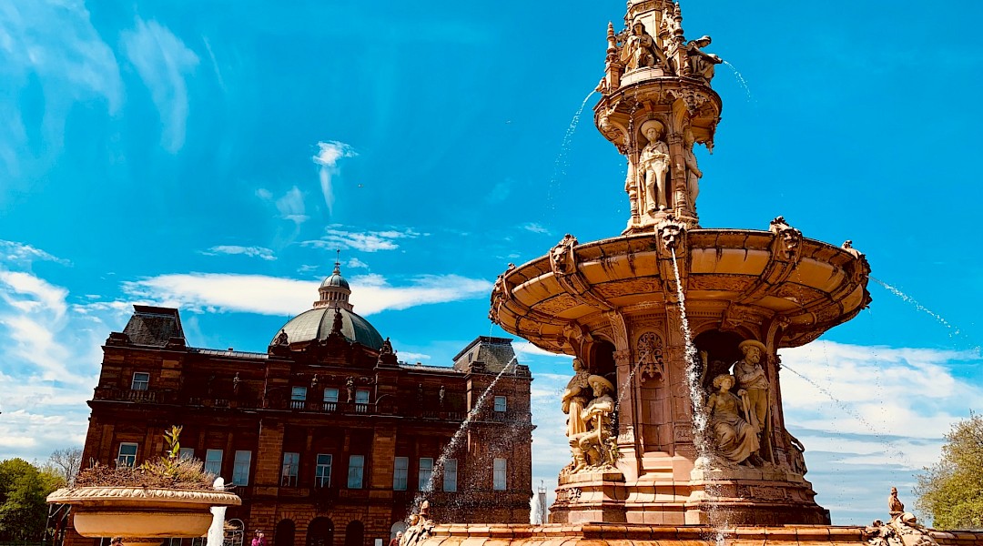 The fountain in front of the People's Palace, Glasgow. Unsplash:Phil Reid
