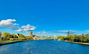 River Main, Frankfurt, Germany. Sneha@Unsplash