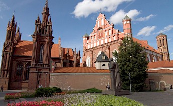 Church of St. Francis and St. Bernard, Vilnius. Flickr:Jon Gudorf Photography
