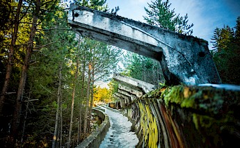 Sarajevo Bobsleigh Track. Flickr:Helene Veilleux