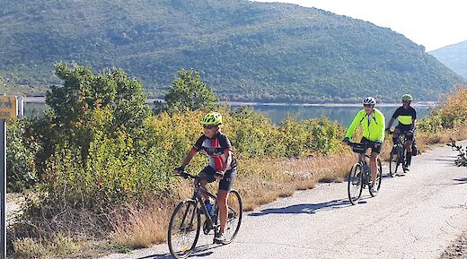 A dynamic bike tour from Dubrovnik to Herzegovina and back