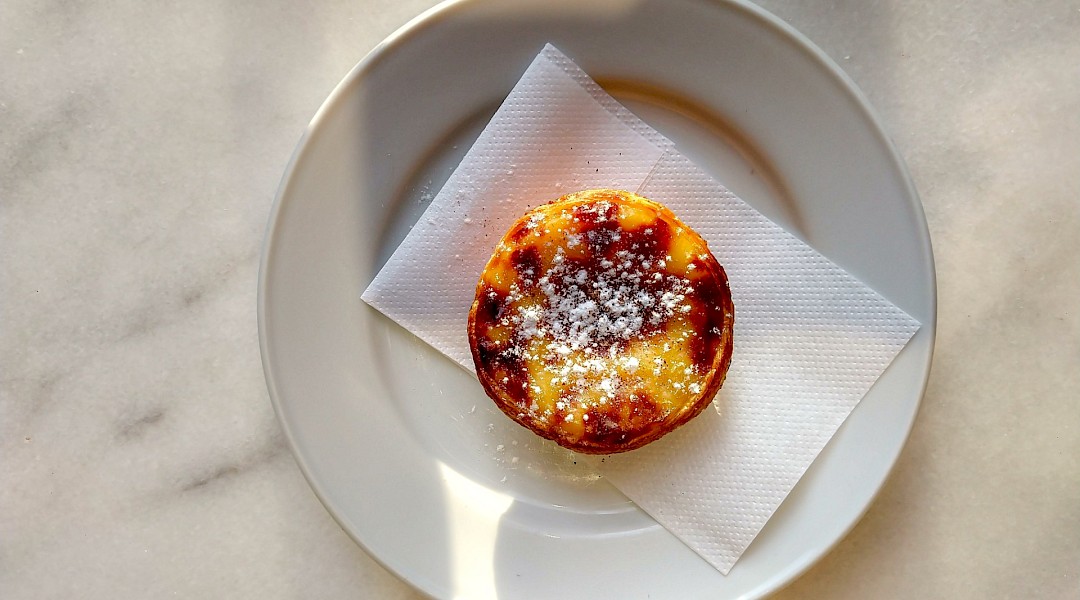 Pasteis de nata - Portuguese custard tarts. Unsplash:Samantha Gollnick