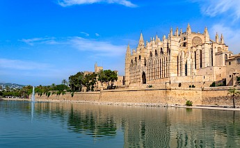 Parc de la Mar, Palma de Mallorca, Spain. Unsplash:David Vives
