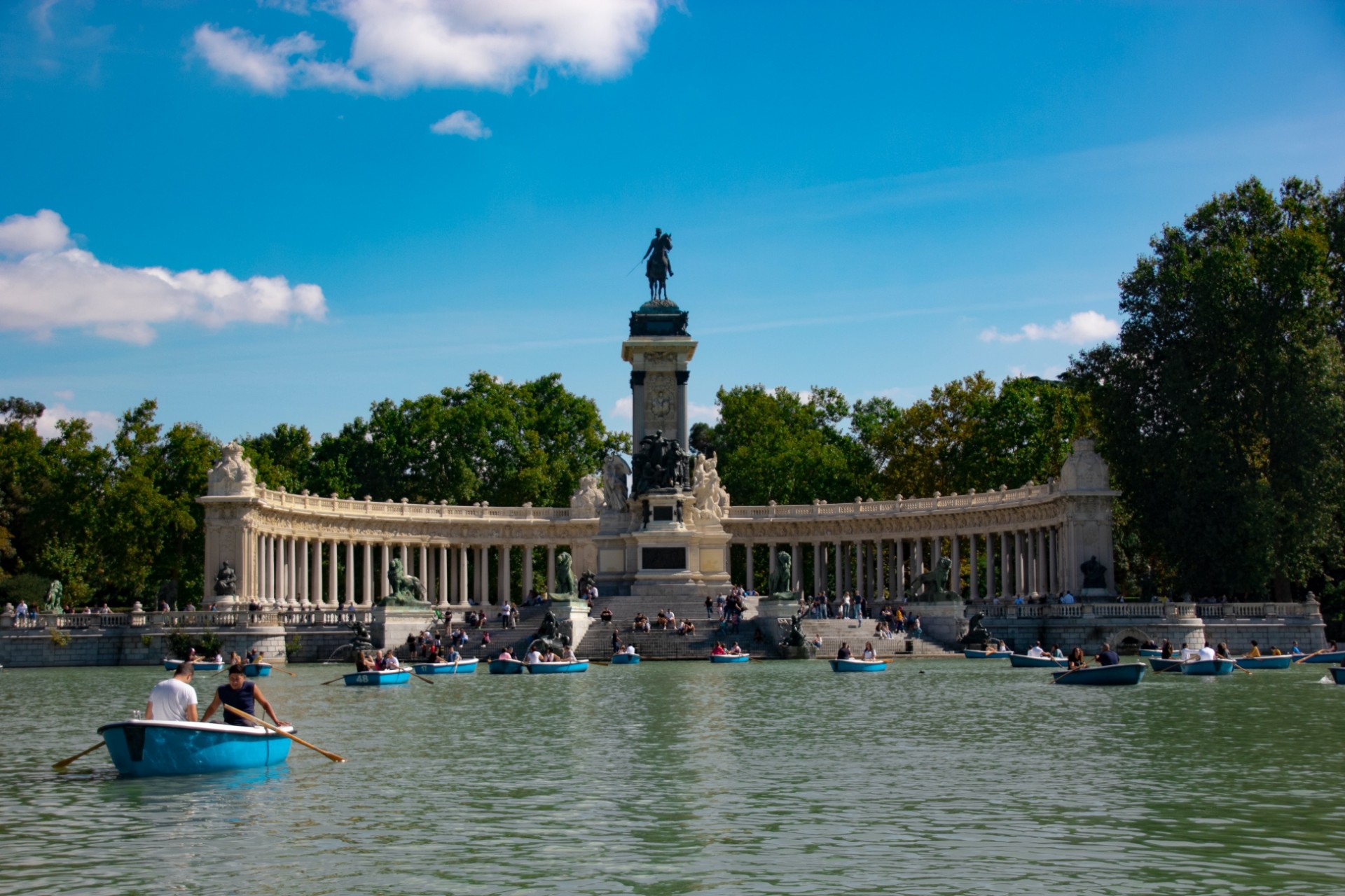 What to See in El Retiro Park