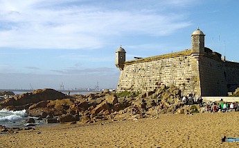 Castelo do Queijo - Cheese Castle, located on the Atlantic Ocean, Porto. Flickr:Vitor Oliveira