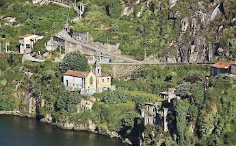 Vila Nova de Gaia, Portugal. Flickr: Vitor Oliveira