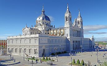Catedral de la Almudena, Madrid, Spain. Flickr: Miguel Angel Masegosa Martínez