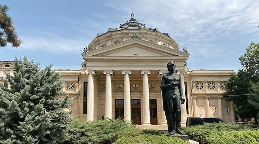 Roman Atheneum, Bucharest, Romania. Linda Gerbec@Unsplash