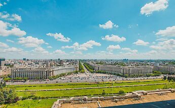 Panorama, Bucharest, Romania. Arpad Czapp@Unsplash