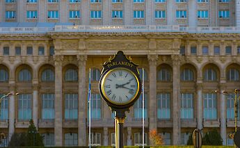Clock at the Palace of Parliament, Bucharest, Romania. Vitalii Chaika@Unsplash