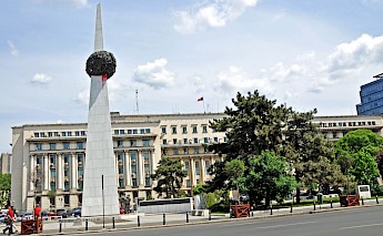 Monument of Rebirth, commemorates the struggles and victims of the Romanian Revolution of 1989, which overthrew Communism. Dennis Jarvis@Flickr