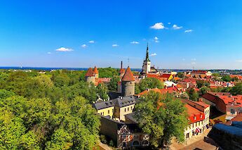 Tallinn Old Town, Estonia. Rasmus Andersen@Unsplash