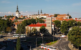 Skyline view of Tallinn, Estonia. Uno Raamat@Unsplash
