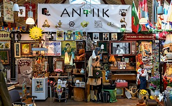 Balti Jaama Turg, Tallinn's market. Jorge Franganillo@Wikimedia Commons