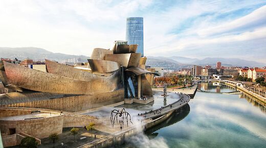 Guggenheim Museum, Bilbao, Spain. Jorge Fernandez Salas@Unsplash