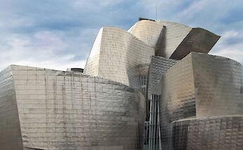 Guggenheim Museum, Bilbao, Spain. Bernd Dittrich@Unsplash