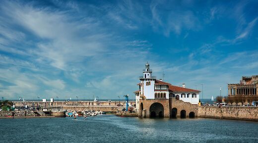 Getxo, Bilbao, Spain. JoseluBilbo@Flickr