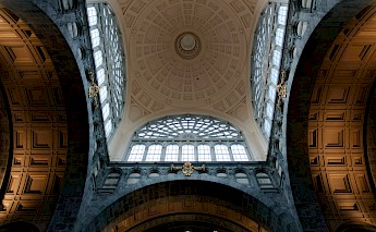 Monumental ceiling of Antwerp Central Train Station. Michael Matloka@Unsplash