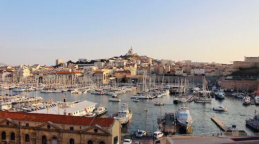 The Vieux Port, Old Port, Marseille, France. Elisa Schmidt@Unsplash
