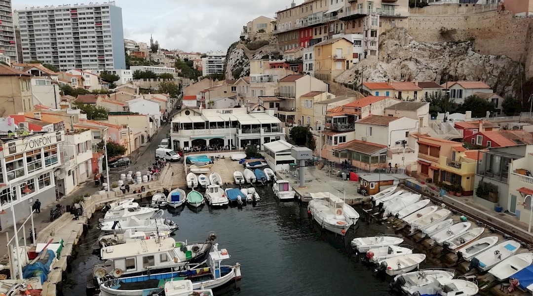 Le Vallon des Auffes, little fishing creek, Marseille. Patafisik@Wikimedia Commons