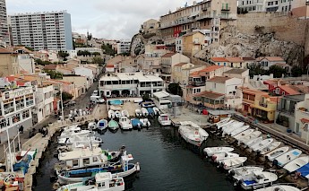 Le Vallon des Auffes, little fishing creek, Marseille. Patafisik@Wikimedia Commons