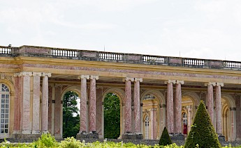 Summer House at the Palace of Versailles. Jan Zinnbauer@Unsplash