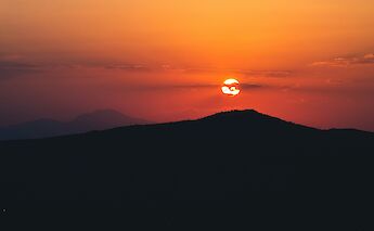 Sunset over Athens, Greece. Luca Nicoletti@Unsplash