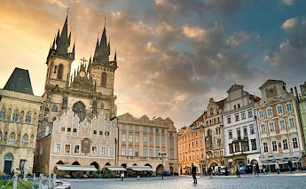 Old Town Square, Prague. Ian Kelsall@Unsplash