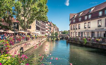 Place Benjamin Zix, Strasbourg, France. Hugues de Buyer Mimeure@Unsplash