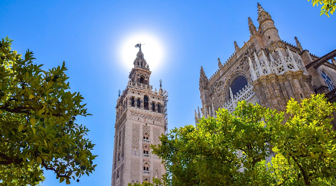 La Giralda, the bell tower of Seville's Cathedral. Tom Podmore@Unsplash