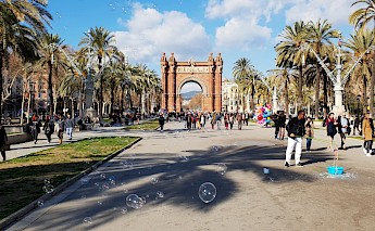 Arc de Triomf, Barcelona. Mohammad Ali Niksejel@Unsplash