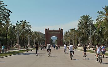 Bohemian Barcelona E-Bike Tour, Spain. J Shim@Unsplash