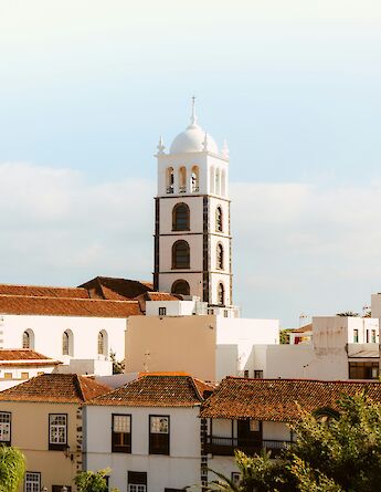 Tower, Barcelona, Spain. Gabrielle Maurer@Unsplash