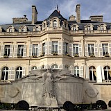 Hotel de Ville, Avenue de Champagne à Epernay. ADT Marne@Wikimedia Commons