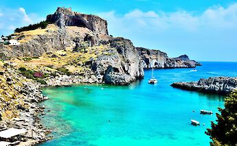 Coast of Rhodes, Greece. Antonio Magri@Unsplash