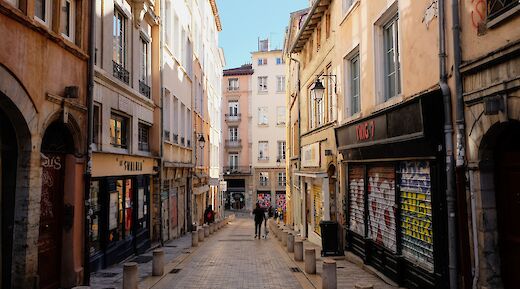 Croix-Rousse, Lyon, France Laura V@Unsplash
