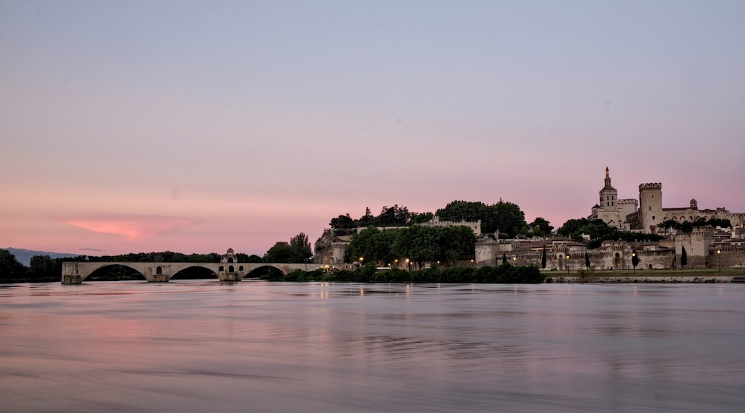 Saint-Bénezet Bridge, Avignon, France, Joel Vogt@Unsplash
