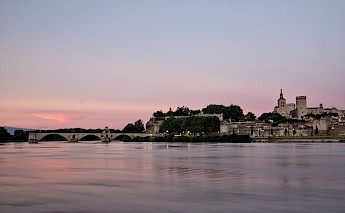 Saint-Bénezet Bridge, Avignon, France, Joel Vogt@Unsplash