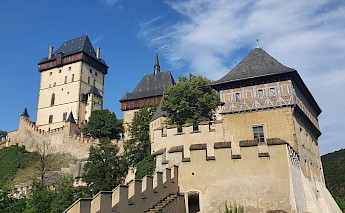 Karlštejn Castle - A large Gothic castle founded in 1348 by King Charles IV, Prague, Czech Republic. Marcin Szewczyk-Wilgan@Unsplash
