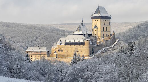Winter view of the Karlstejn Castle, Prague, Czech Republic. Radom&iacute;r &Scaron;alda@cc