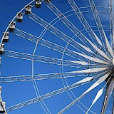 Ferris Wheel at the Place de la Concorde, Paris, France. Chris Linnett@unsplash