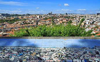 Senhora do Monte Viewpoint, Gaca, Lisbon, Portugal. Vitor Oliveira@Wikimedia commons