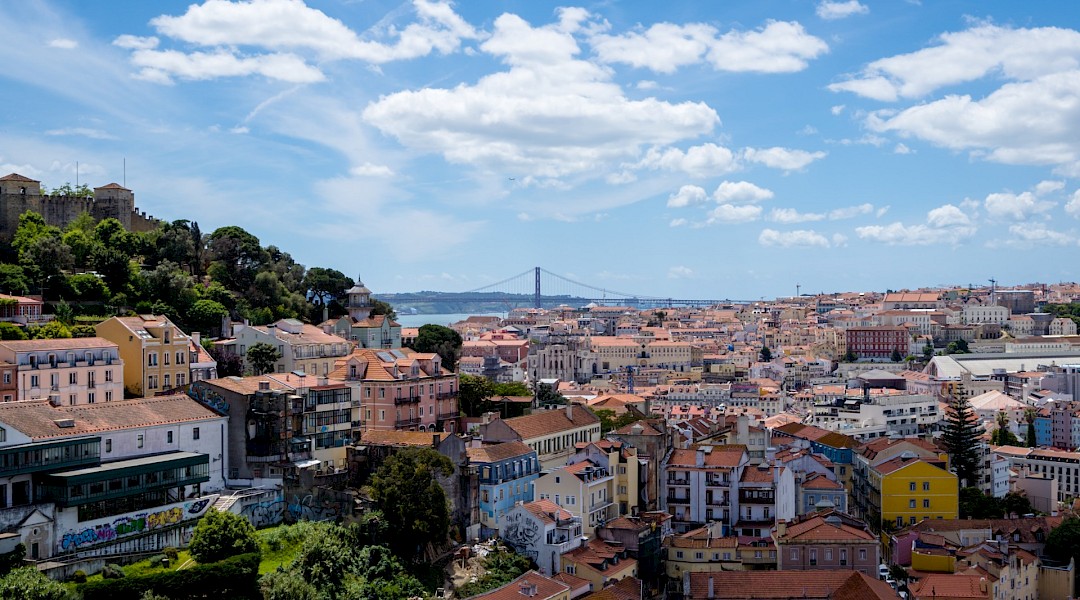 Sao Jorge Caste view from Gaca, Lisbon, Portugal. Francois Le Nguyen@unsplash