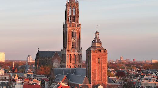 Dom Tower, the tallest church tower in the Netherlands, Utrecht, Holland. CumulusNL@Wikimedia Commons