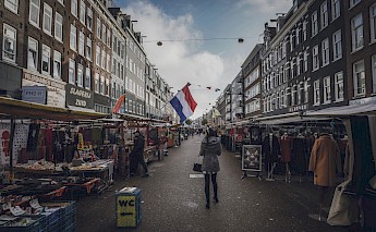 Street market around Maarssen, Utrecht, Holland. Clayton Fidelis@Unsplash