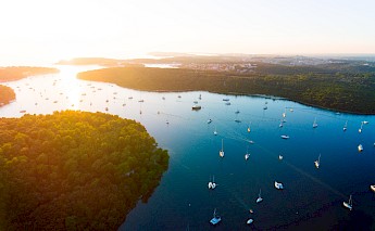Boats all around Pula, Croatia. Sebastjan strasek@Unsplash