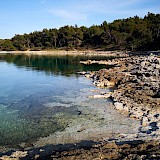 Clear Waters by Lower Kamenjak, Pula, Croatia. Anne2be@Wikimedia Commons